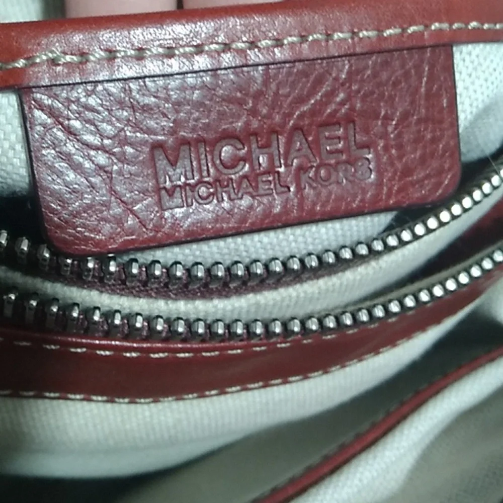 Michael Kors beautiful authentic
